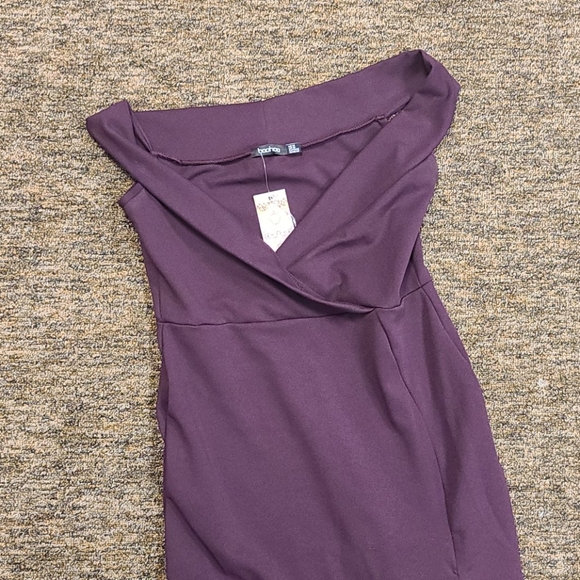 Dress - Picture 2 of 3